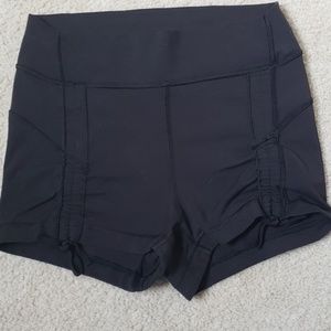 Lululemon Liberty Short